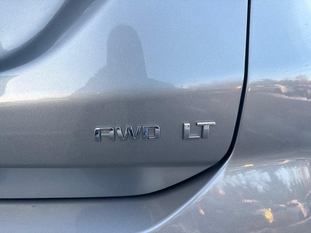 used 2024 Chevrolet Equinox car, priced at $19,997