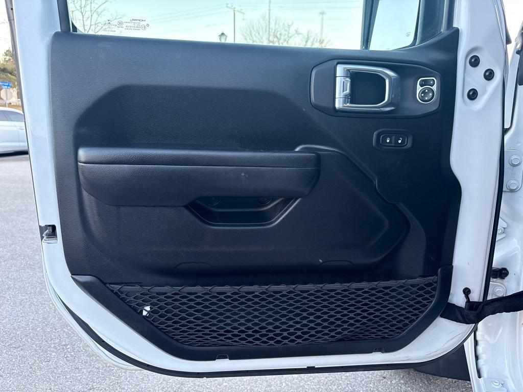 used 2021 Jeep Wrangler Unlimited car, priced at $23,601