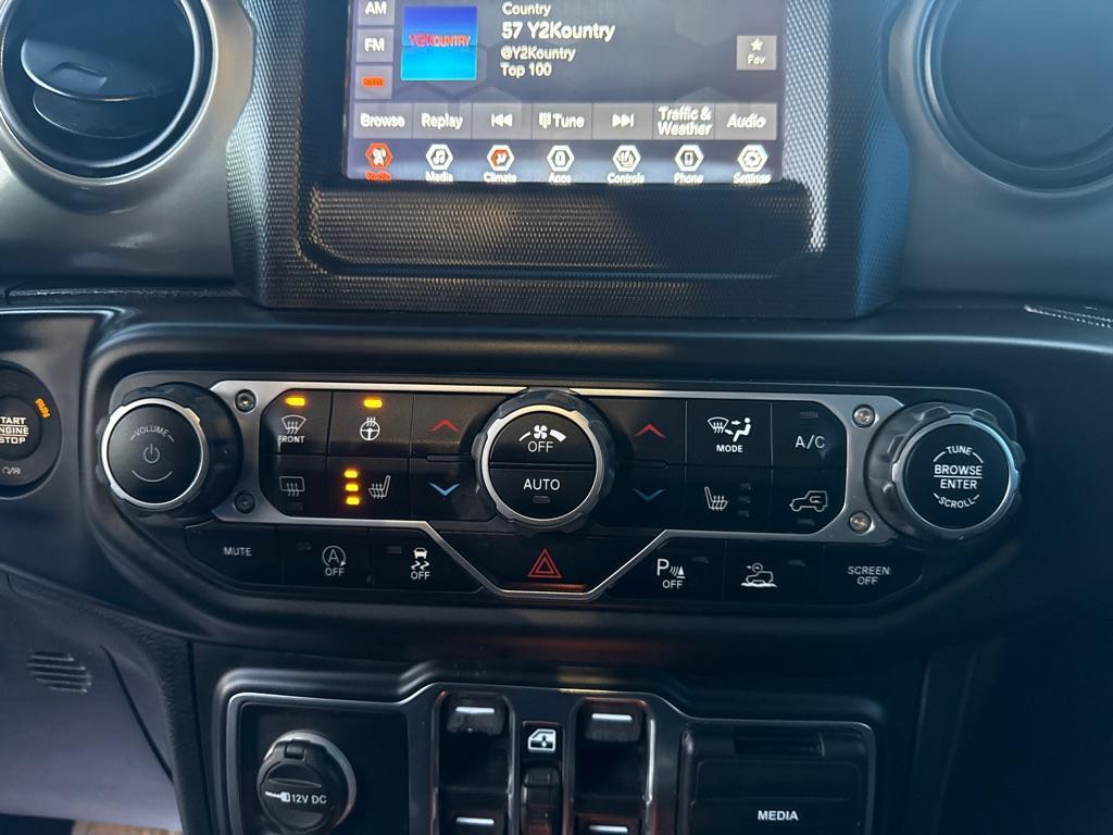 used 2021 Jeep Wrangler Unlimited car, priced at $23,601