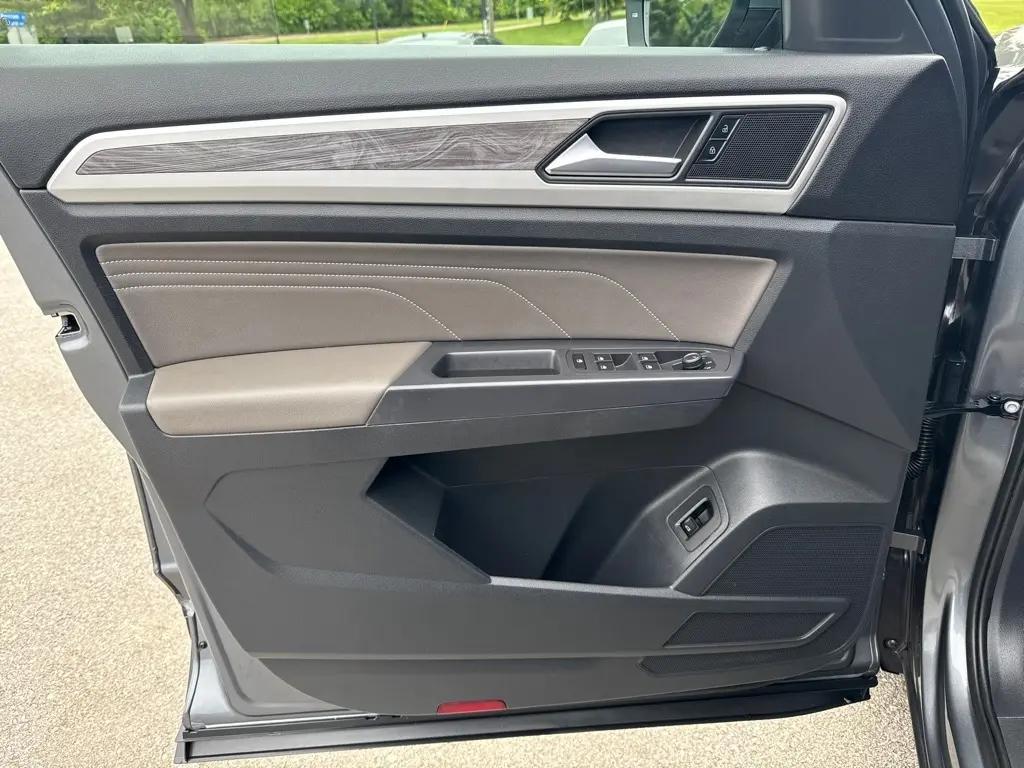 used 2021 Volkswagen Atlas Cross Sport car, priced at $22,701