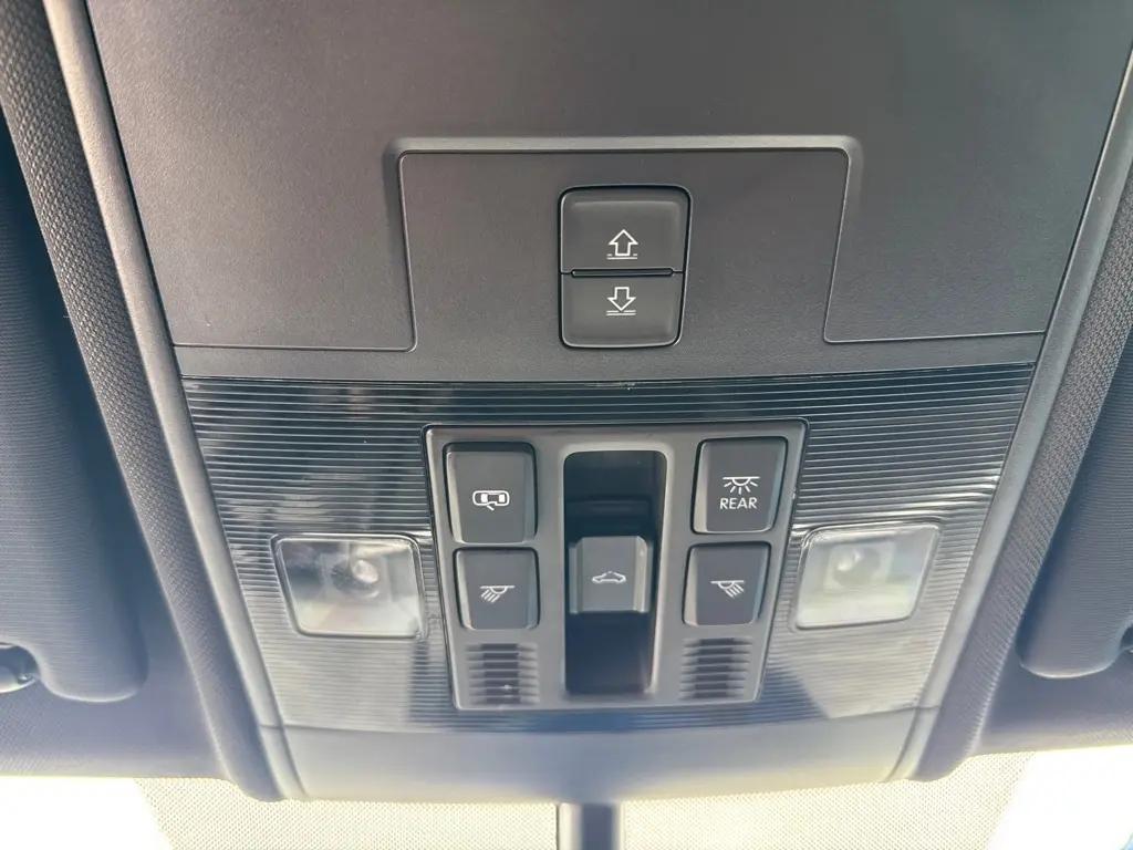 used 2021 Volkswagen Atlas Cross Sport car, priced at $22,701