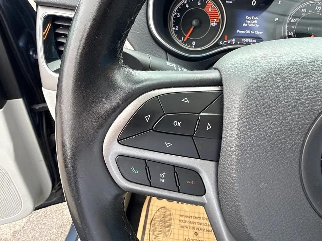 used 2021 Jeep Cherokee car, priced at $17,999