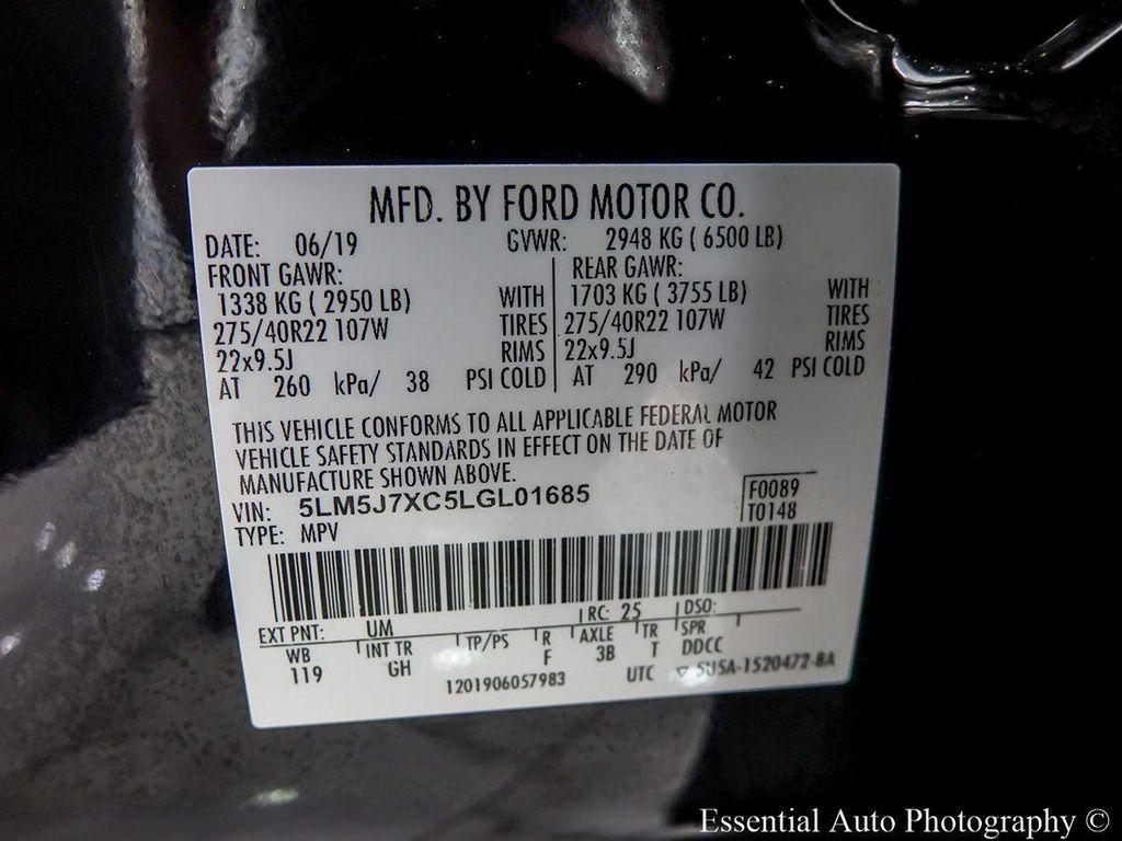 Infinite Black Metallic 2020 Lincoln Aviator Reserve AWD