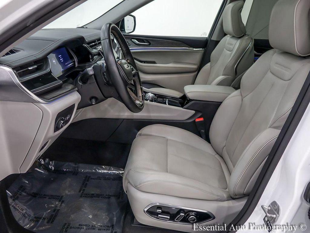 used 2022 Jeep Grand Cherokee car, priced at $33,495