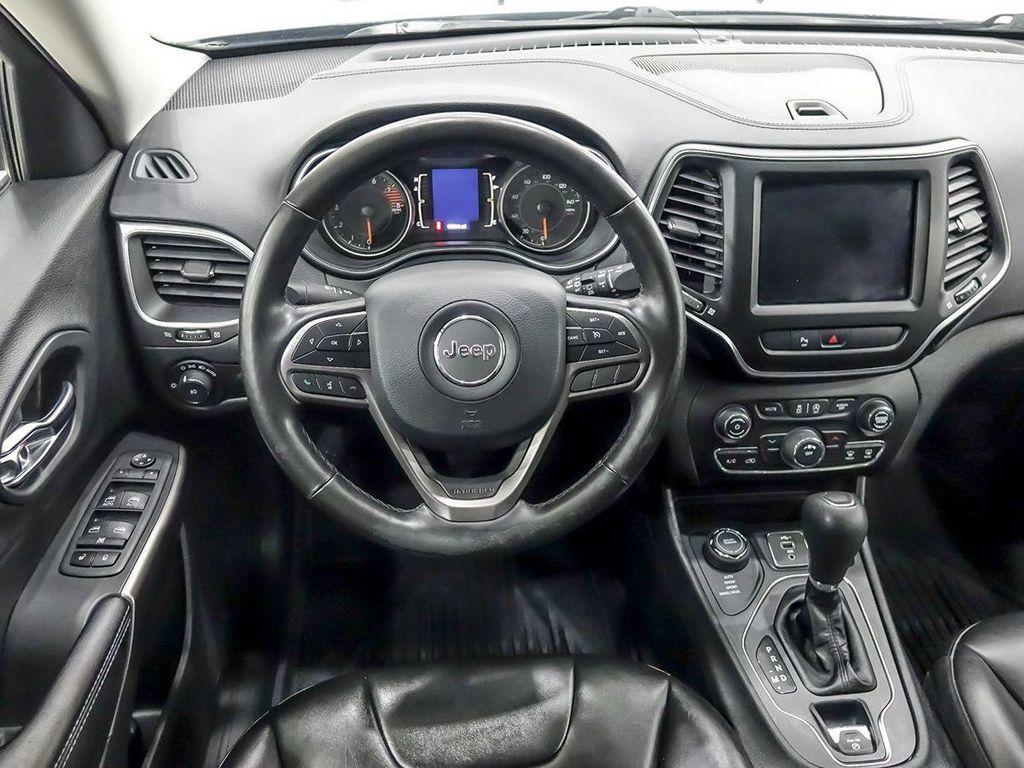 used 2020 Jeep Cherokee car, priced at $15,975