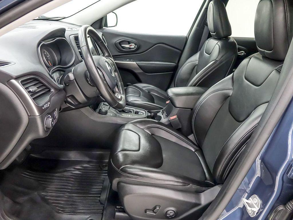 used 2020 Jeep Cherokee car, priced at $15,975