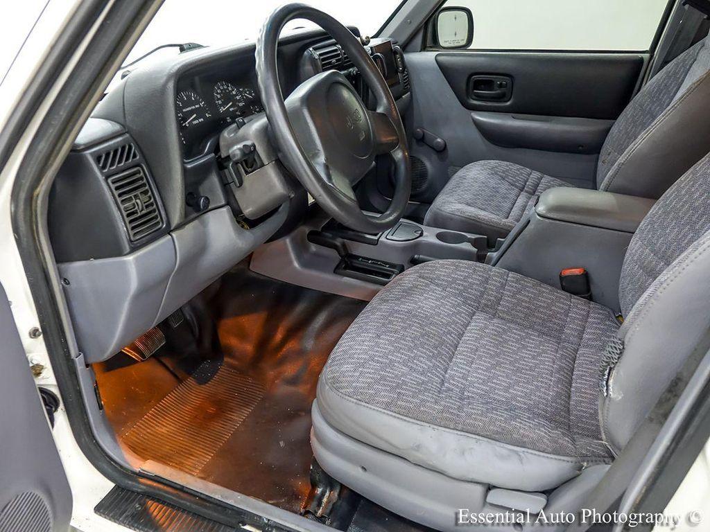 used 1997 Jeep Cherokee car, priced at $5,775