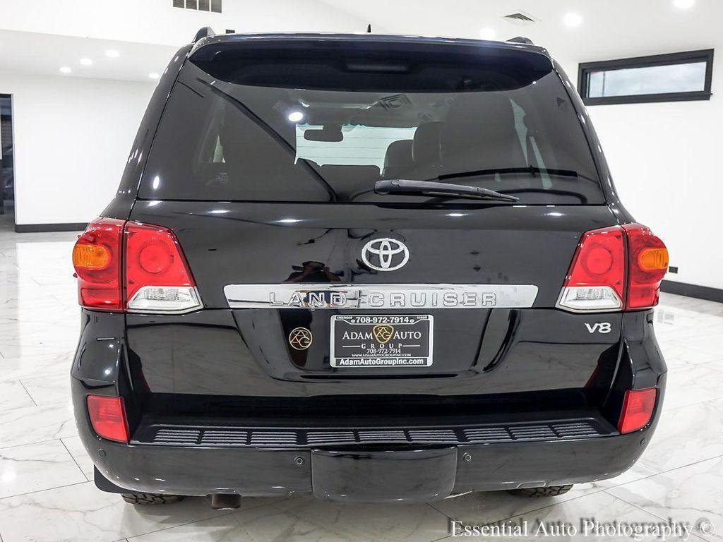 used 2013 Toyota Land Cruiser car