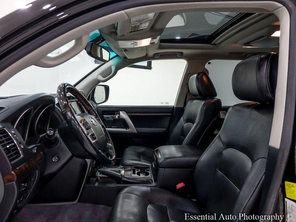 used 2013 Toyota Land Cruiser car