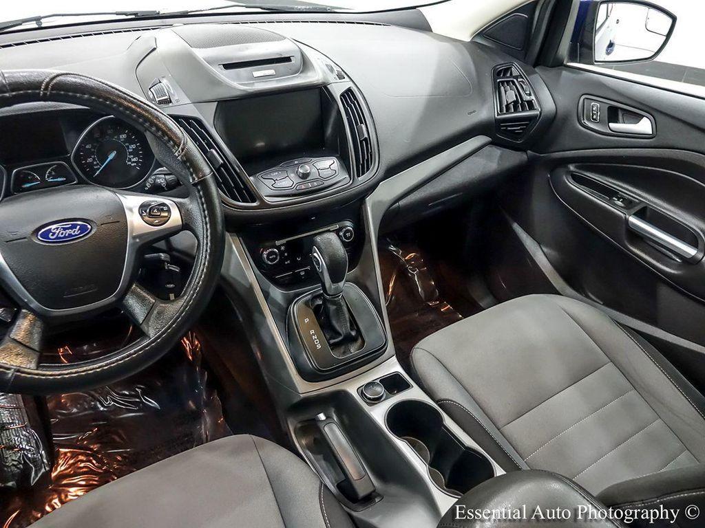 used 2015 Ford Escape car, priced at $5,775