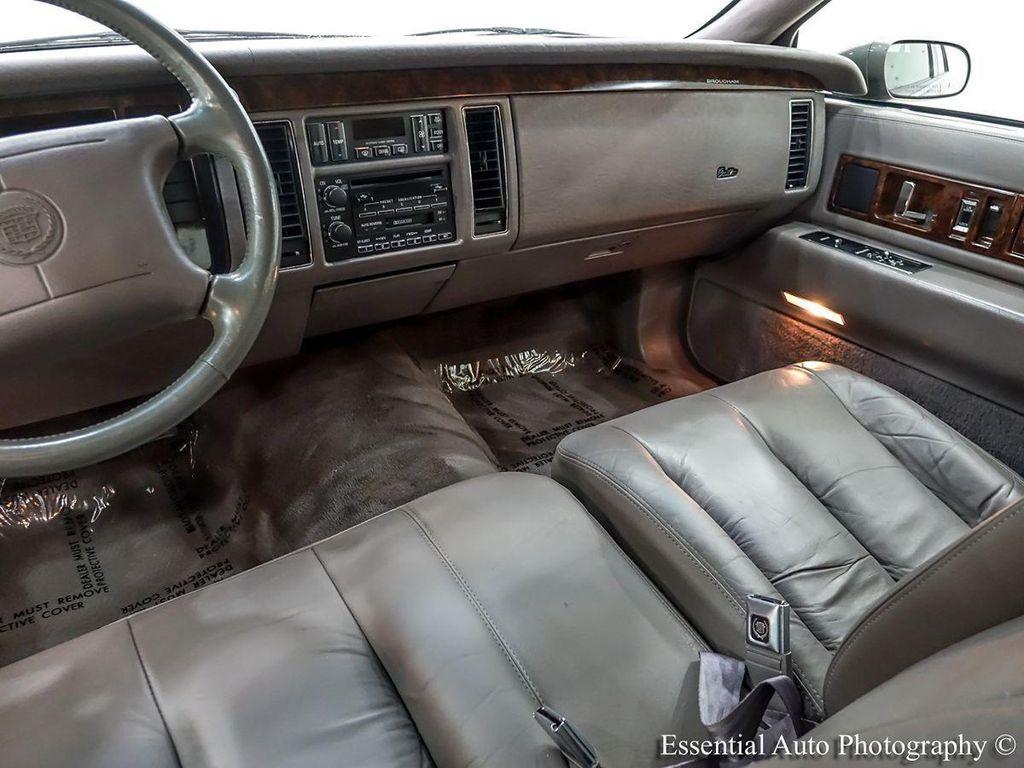 used 1994 Cadillac Fleetwood car, priced at $12,995