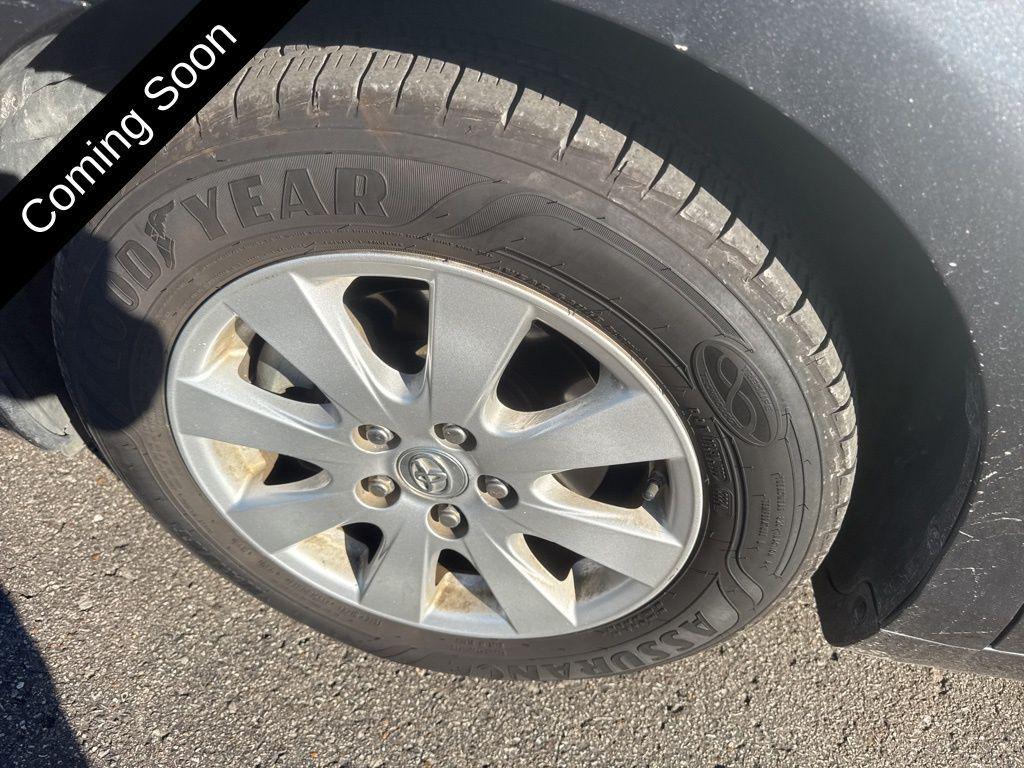 used 2009 Toyota Camry Hybrid car, priced at $7,098