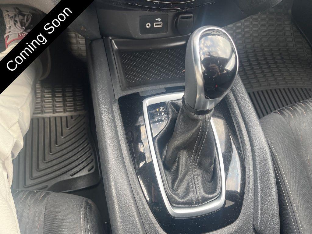 used 2018 Nissan Rogue car, priced at $12,939