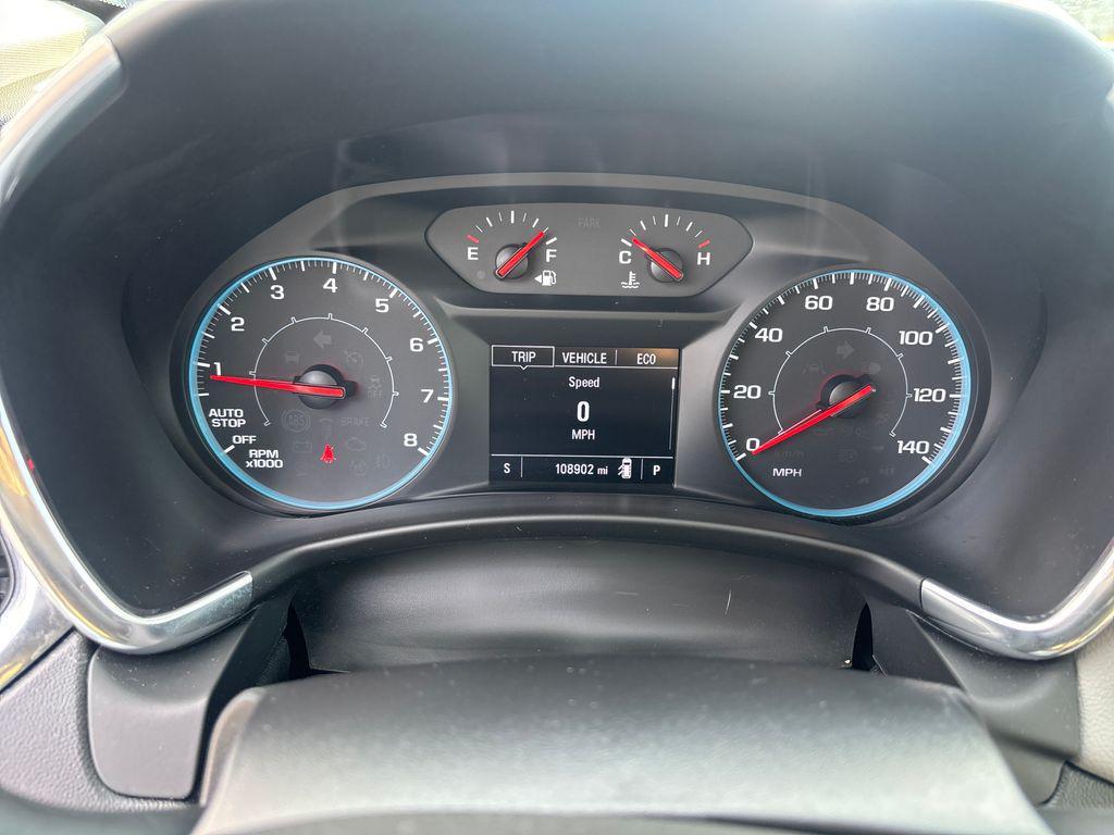 used 2020 Chevrolet Equinox car, priced at $12,938