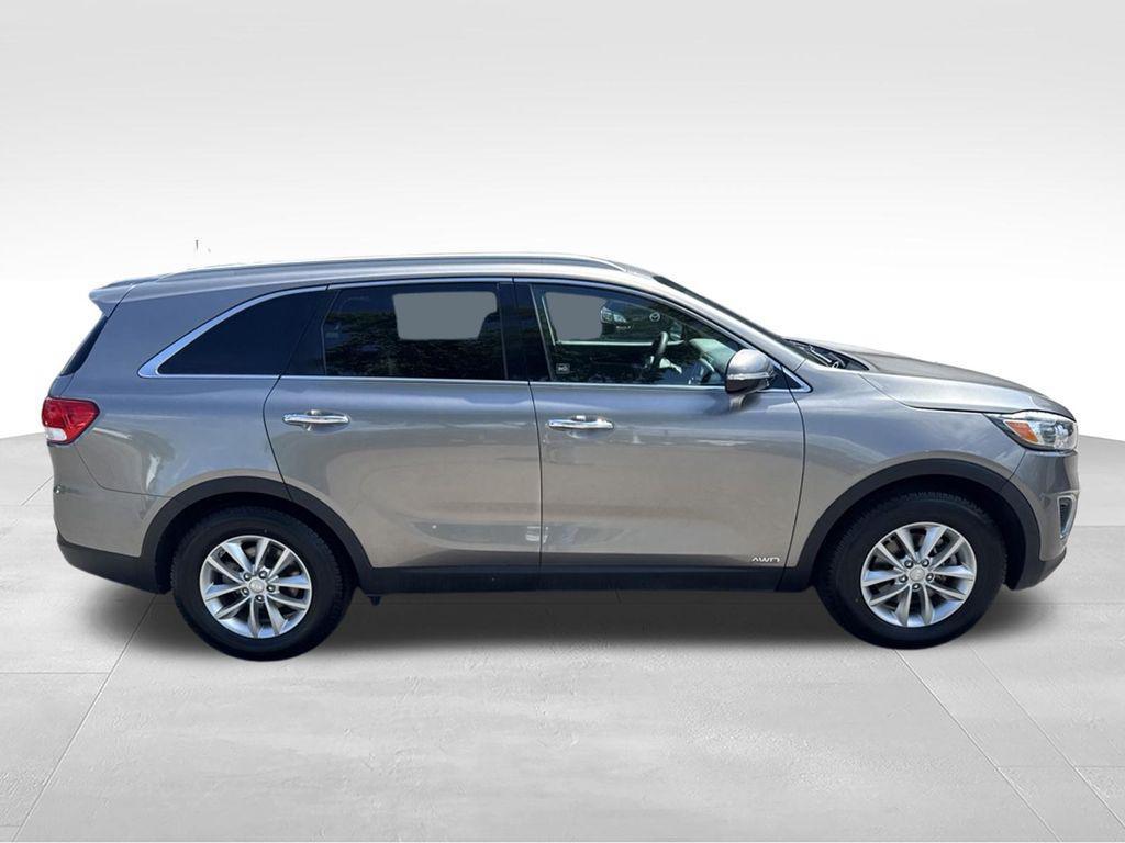 used 2016 Kia Sorento car, priced at $10,826