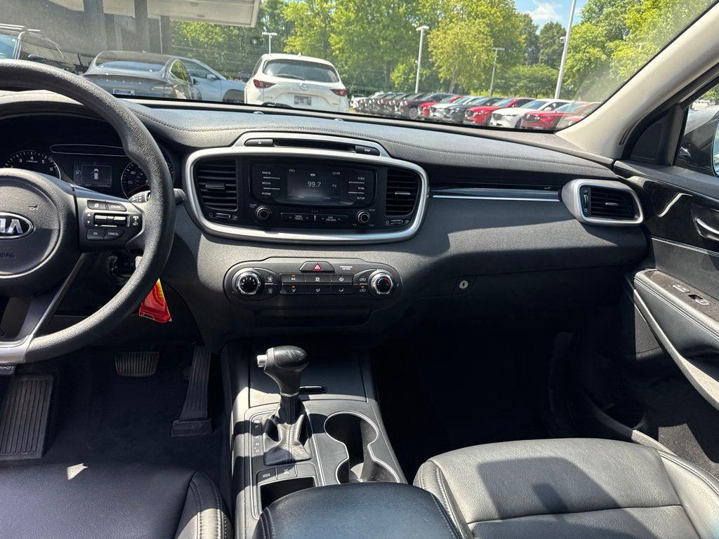 used 2016 Kia Sorento car, priced at $10,826