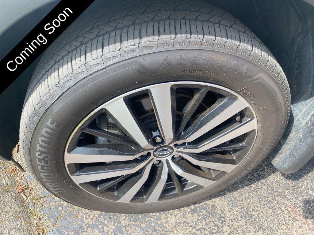 used 2024 Nissan Pathfinder car, priced at $39,803