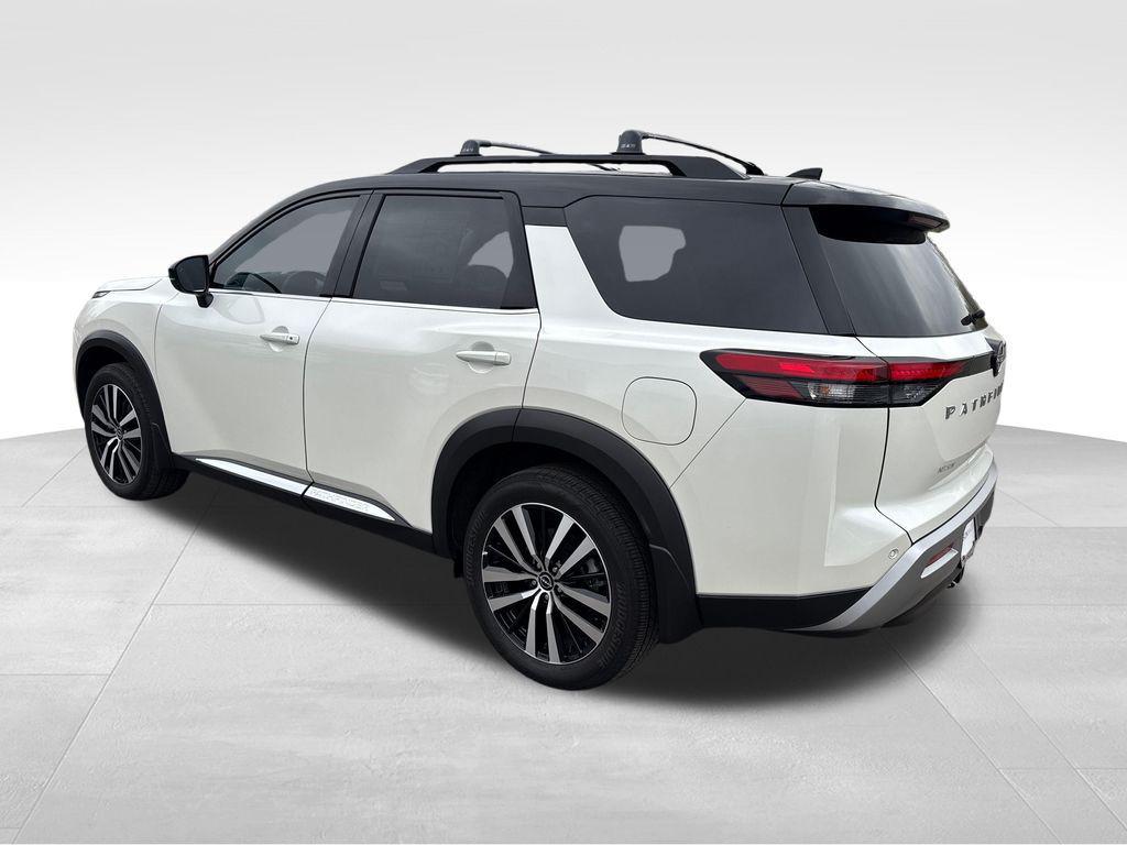 used 2024 Nissan Pathfinder car, priced at $38,946