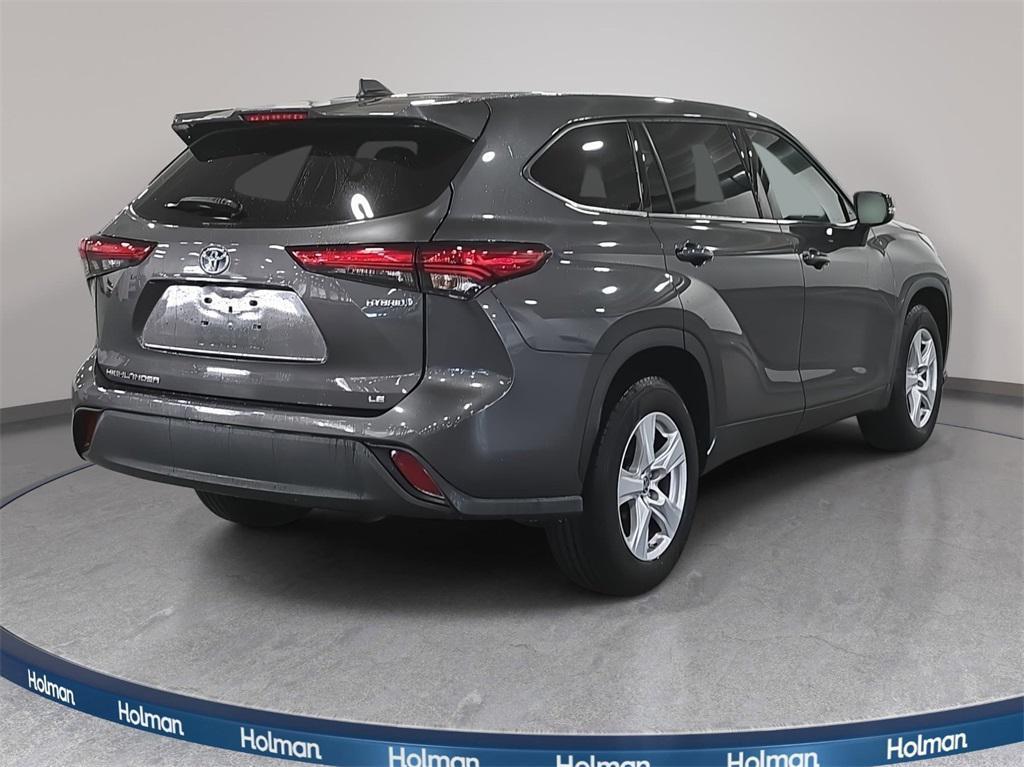 used 2022 Toyota Highlander Hybrid car, priced at $30,499