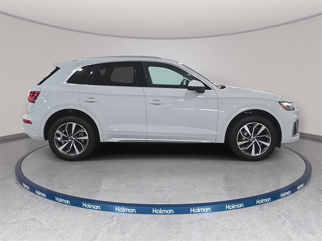 used 2022 Audi Q5 car, priced at $24,995