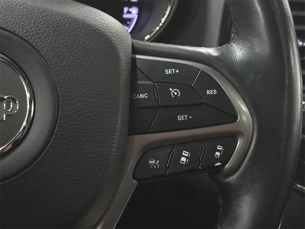 used 2019 Jeep Grand Cherokee car, priced at $20,400