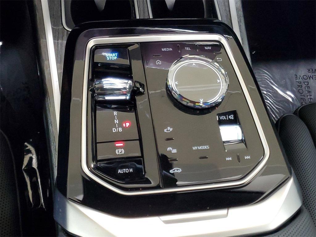 new 2025 BMW i7 car, priced at $178,500