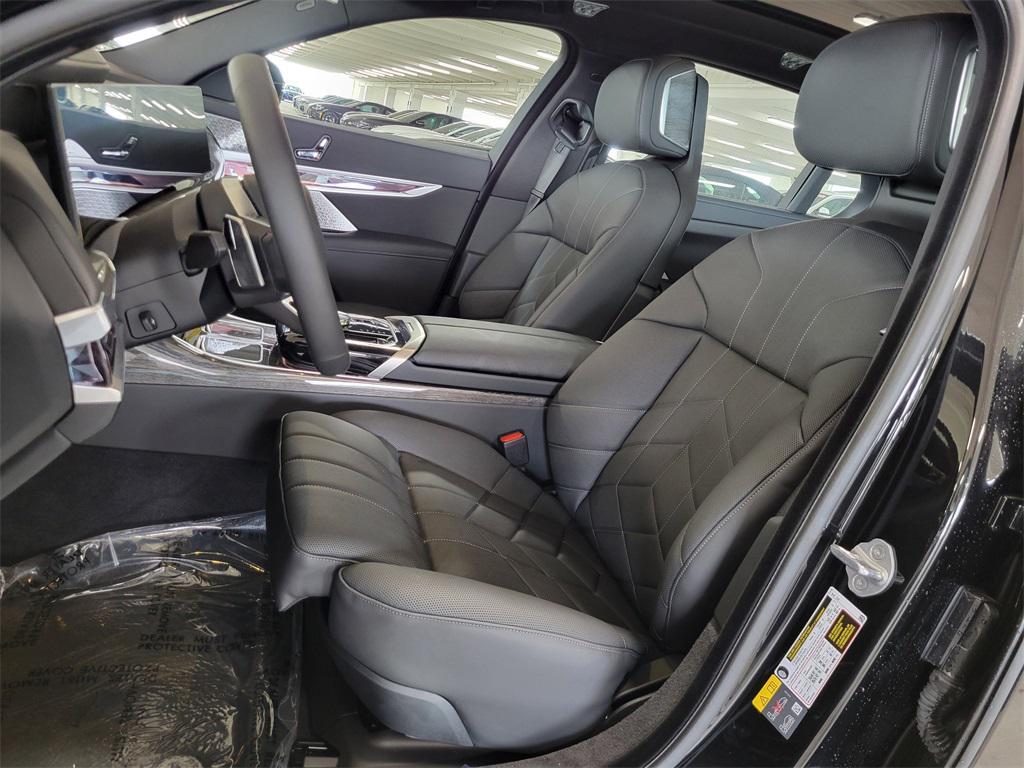 new 2025 BMW i7 car, priced at $178,500