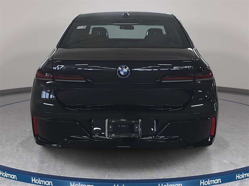 new 2026 BMW i7 car, priced at $114,925