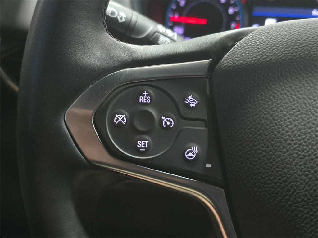 used 2023 Chevrolet Traverse car, priced at $30,990