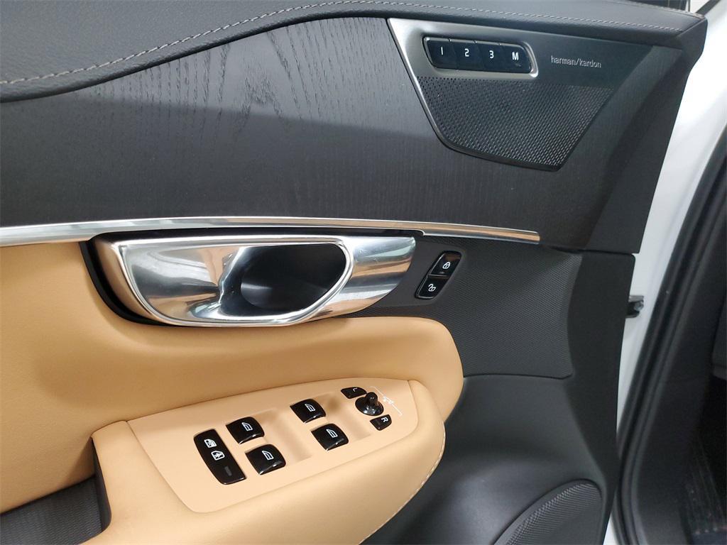 used 2025 Volvo XC90 Plug-In Hybrid car, priced at $56,895