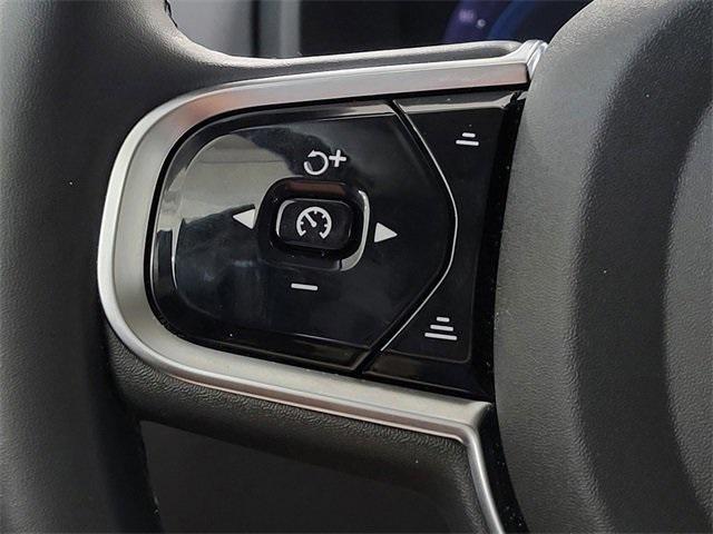 used 2025 Volvo XC90 car, priced at $51,995