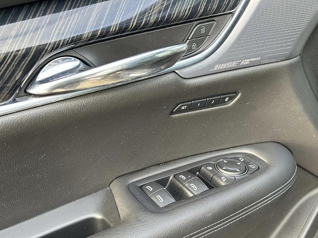 used 2020 Cadillac XT6 car, priced at $29,496