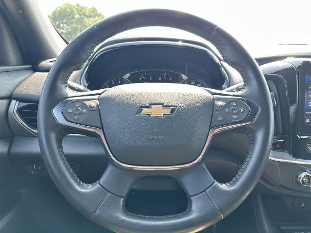 used 2022 Chevrolet Traverse car, priced at $26,100