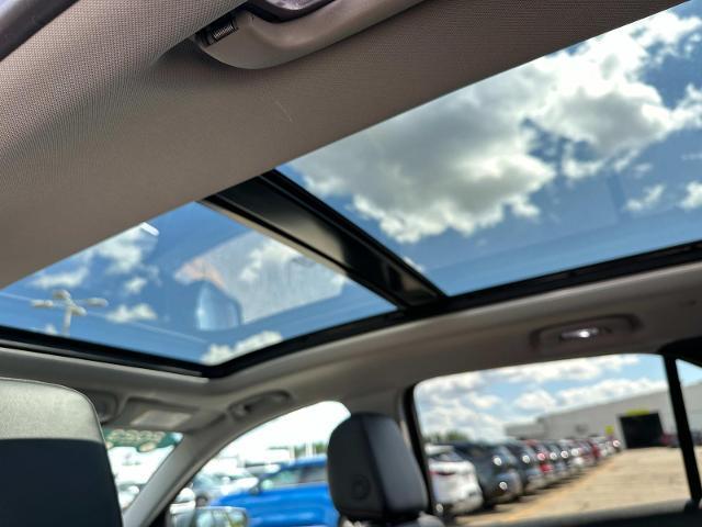 used 2023 Chevrolet Equinox car, priced at $21,900