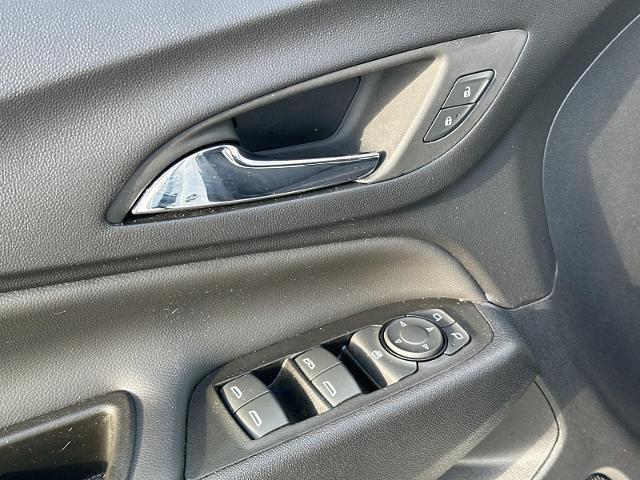 used 2023 Chevrolet Equinox car, priced at $20,700