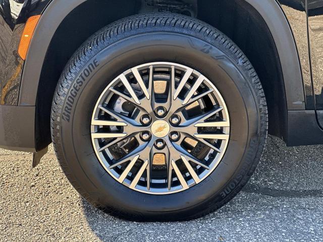 used 2024 Chevrolet Traverse car, priced at $34,996
