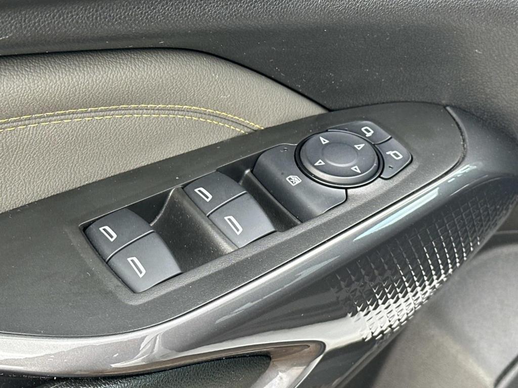 used 2024 Chevrolet Trax car, priced at $21,996