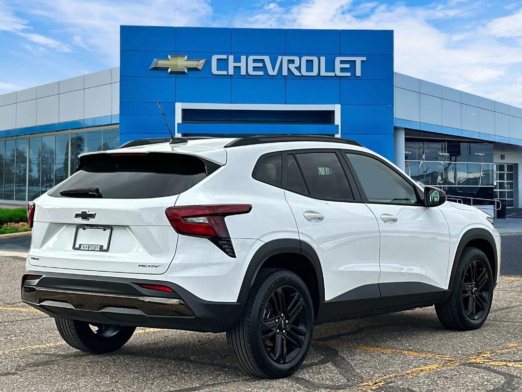 used 2024 Chevrolet Trax car, priced at $21,996