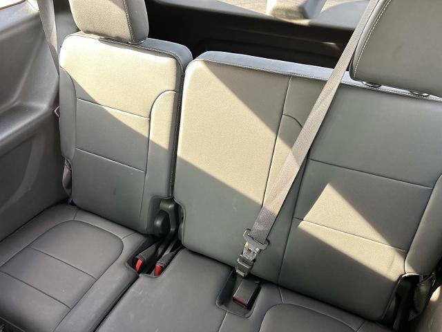 used 2023 Chevrolet Traverse car, priced at $30,896