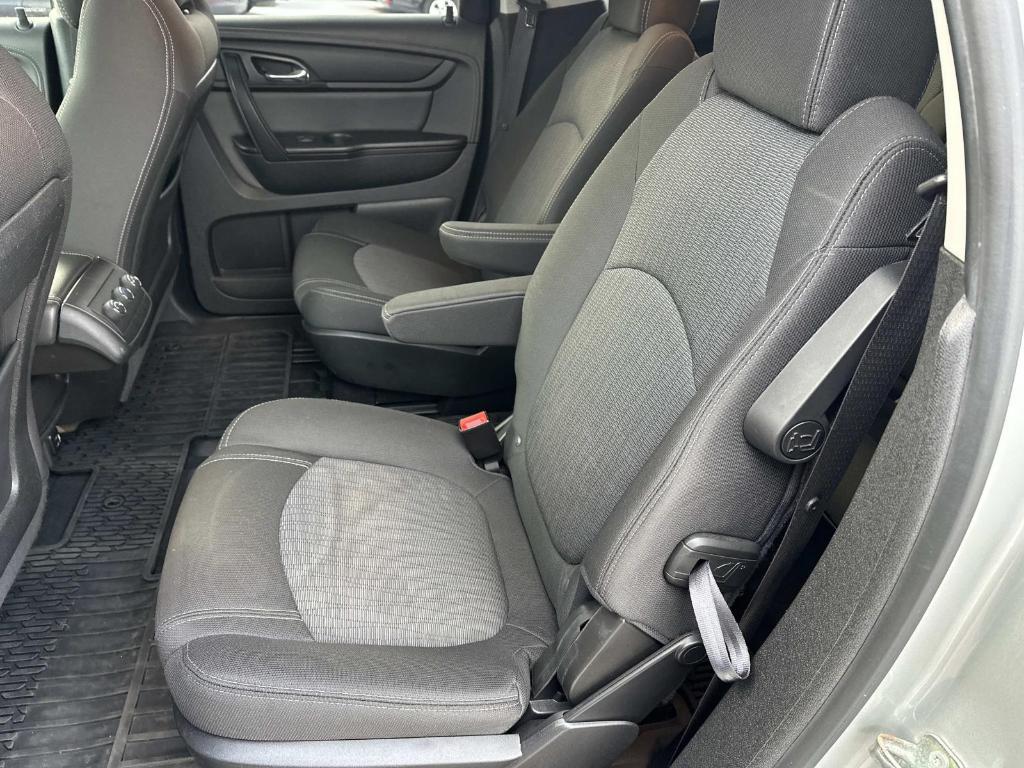 used 2017 Chevrolet Traverse car, priced at $12,996