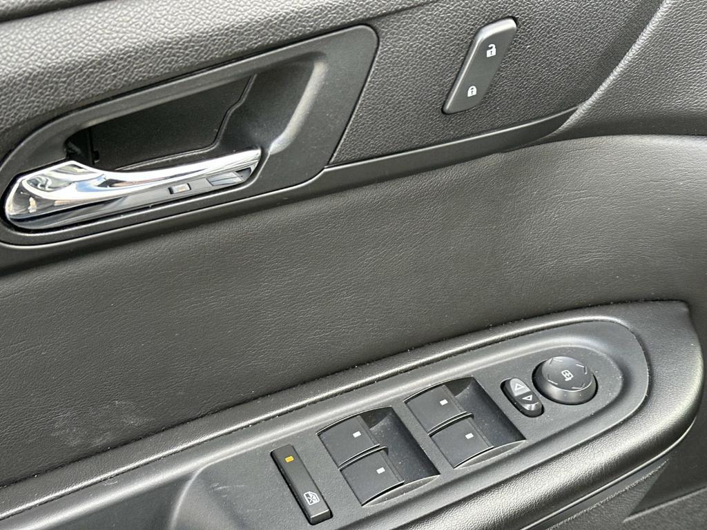 used 2017 Chevrolet Traverse car, priced at $12,996