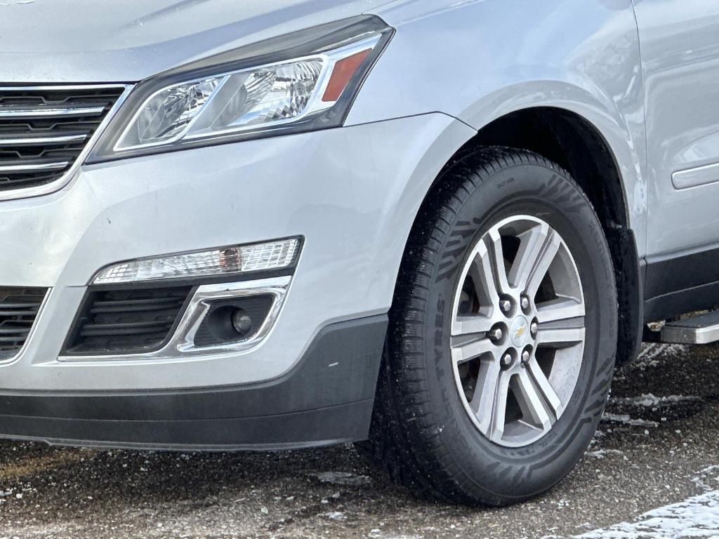 used 2017 Chevrolet Traverse car, priced at $12,996