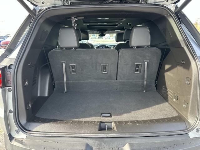 used 2023 Chevrolet Traverse car, priced at $31,500