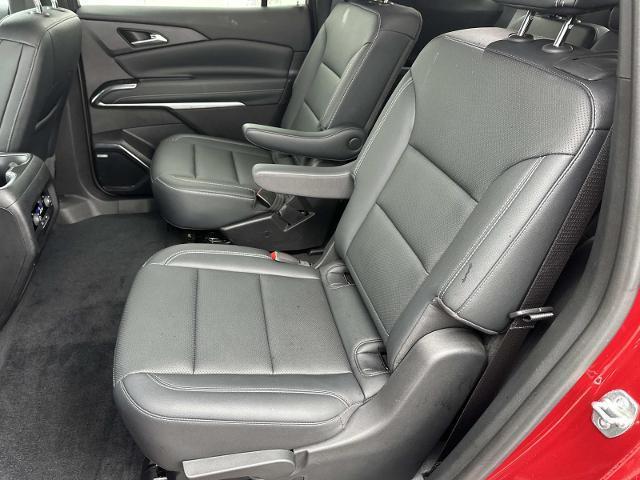 used 2024 Chevrolet Traverse car, priced at $38,396