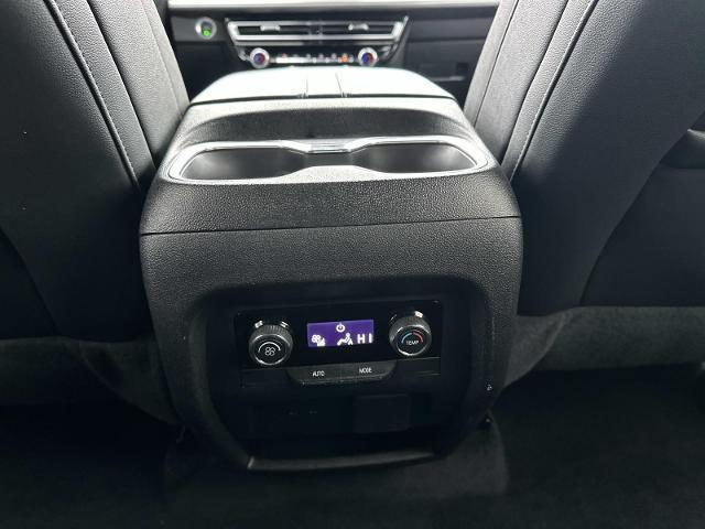 used 2024 Chevrolet Traverse car, priced at $38,396