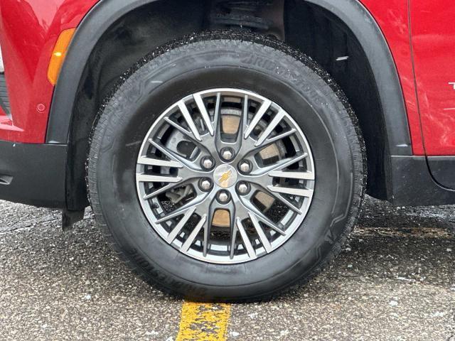 used 2024 Chevrolet Traverse car, priced at $38,396