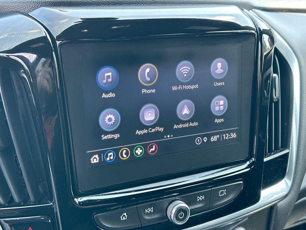 used 2023 Chevrolet Traverse car, priced at $28,889