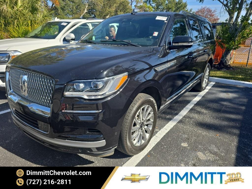used 2024 Lincoln Navigator car, priced at $59,999
