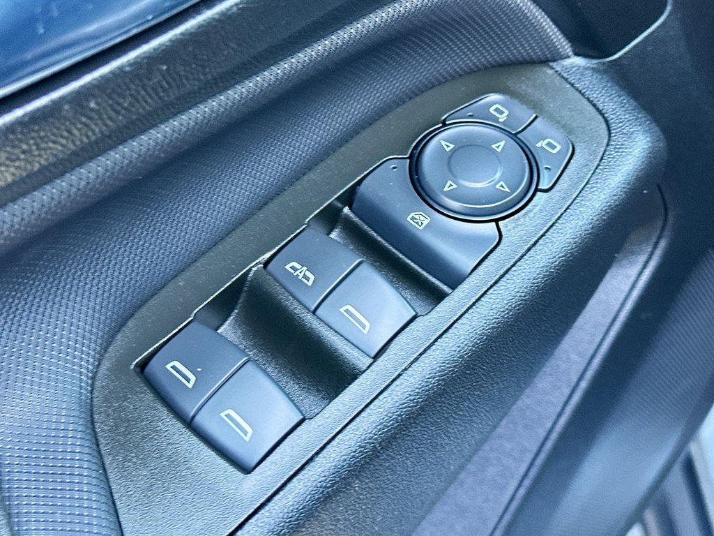 used 2023 Chevrolet Equinox car, priced at $20,395