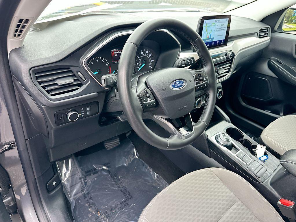 used 2022 Ford Escape car, priced at $18,250